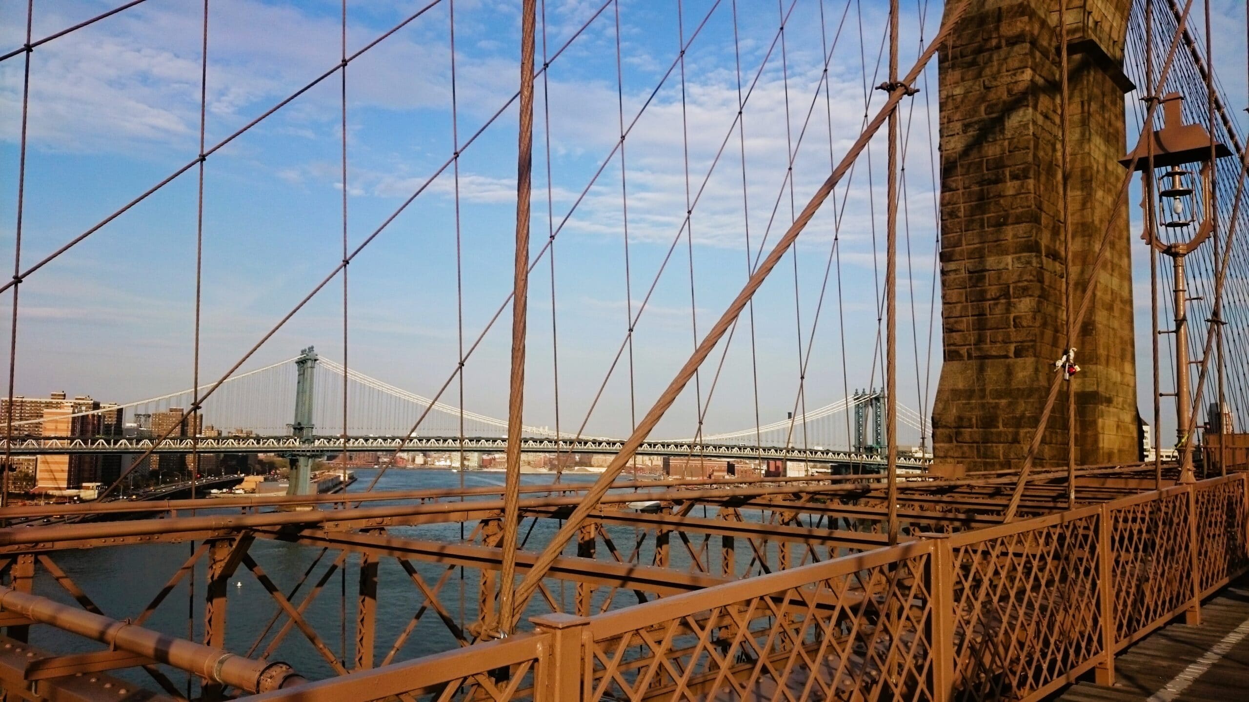 Vue du Manhattan Bridge depuis le Brooklyn Bru